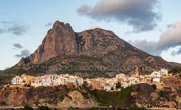finestrat-puig-campana