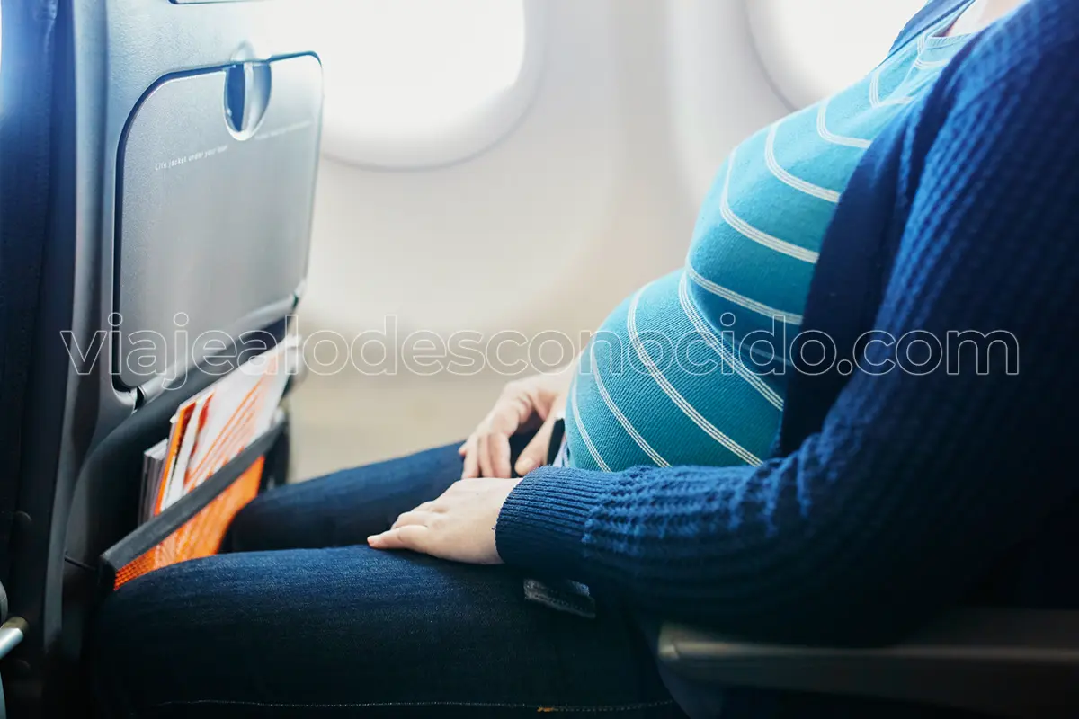 viajar-avion-embarazada